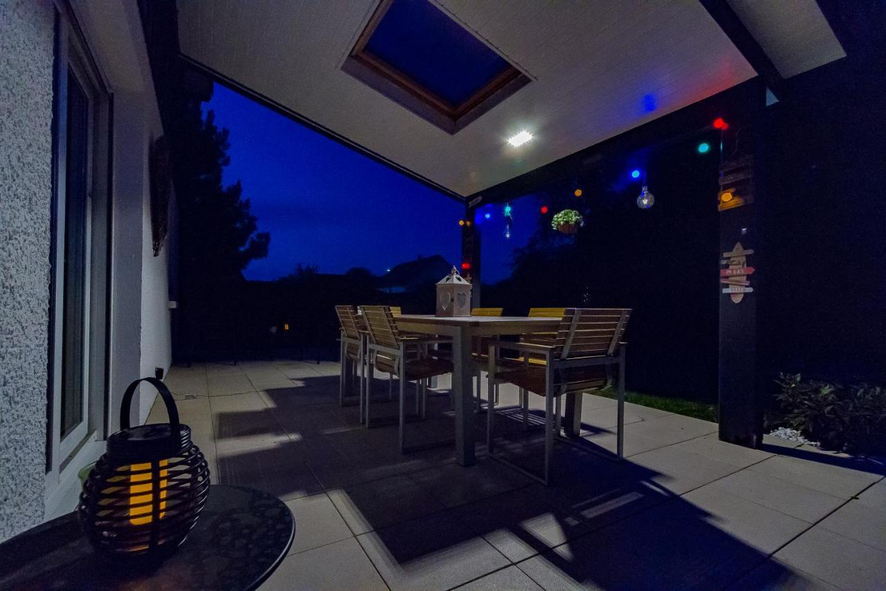 Maison Moderne A La Campagne Le Valdahon ภายนอก รูปภาพ